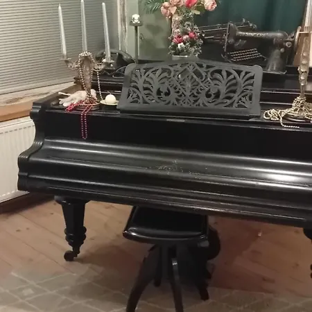 Rose Resort, 40m2 For 4 Guests, With Terrace Любляна