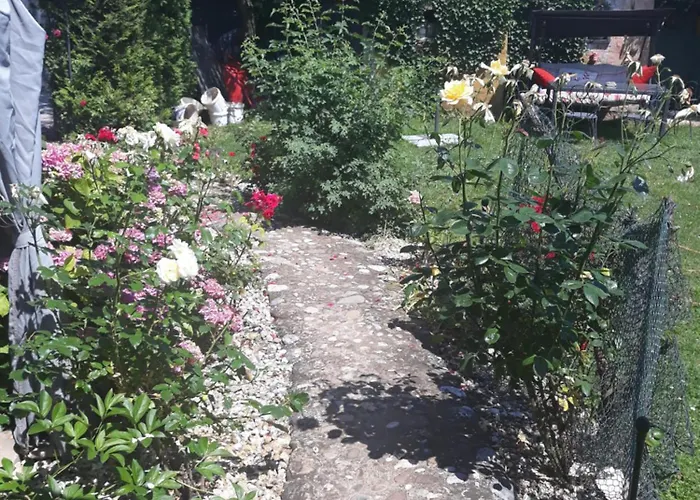 Ubytování v soukromí Rose Resort, 40m2 For 4 Guests, With Terrace Lublaň